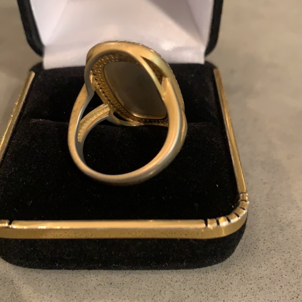 Statement Ring - Picture 3 of 6